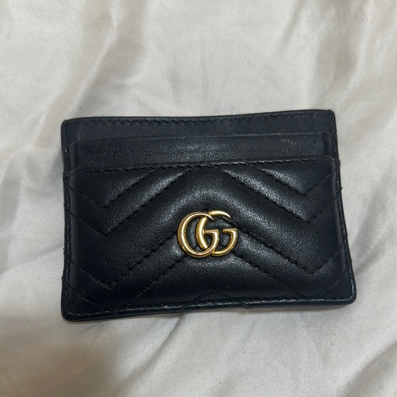 Authentic Gucci Black Quilted Leather Card Holder - Picture 1 of 5